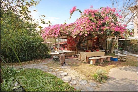 Dongguang Zhixing Homestay Yuchi Exterior photo